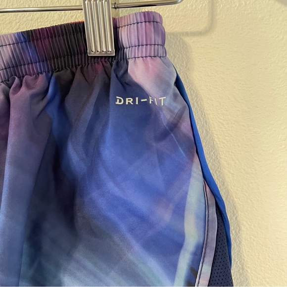 Nike Tempo Running Shorts Galaxy Watercolor Lined. Size Small - Picture 5 of 10